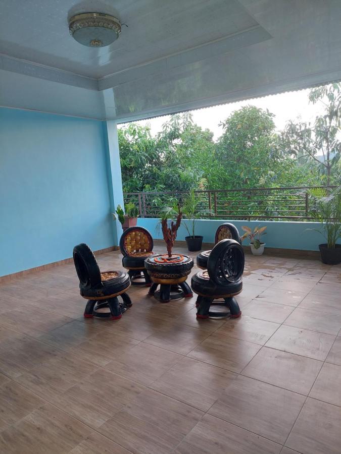 D'Ru Guest House لابوان باجو المظهر الخارجي الصورة